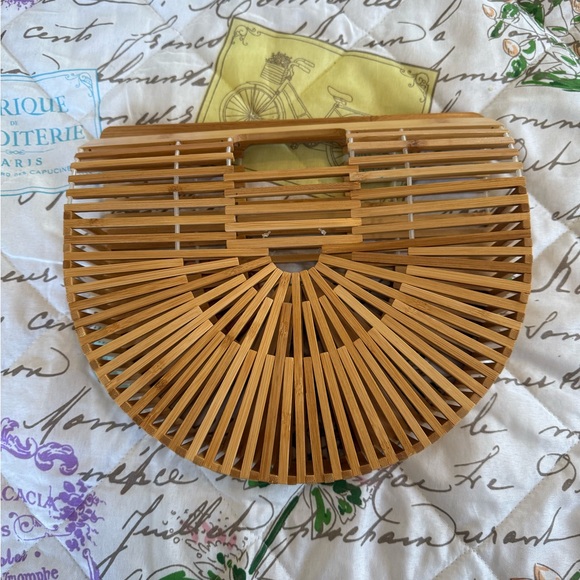 Handmade Handbags - Bamboo Handmade Purse‎ so beautiful